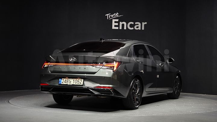 Hyundai Avante 2021 — 2