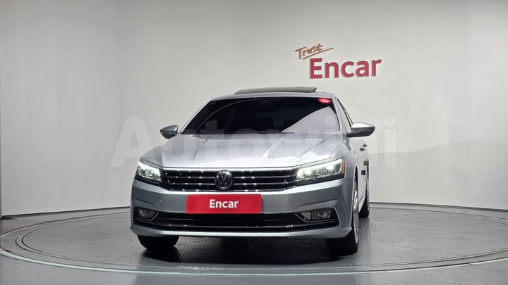 Volkswagen Passat 2018 — 3