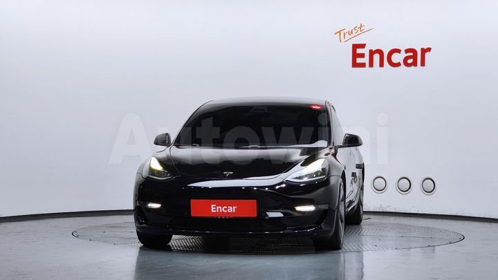 Tesla Model 3 2021 — 3