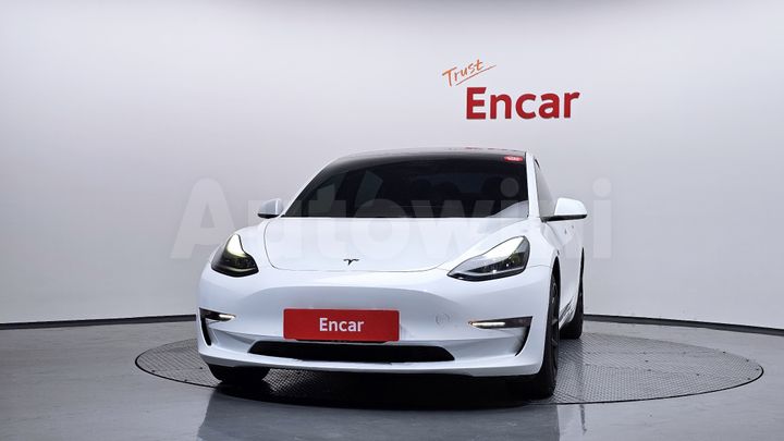 Tesla Model 3 2021 — 3