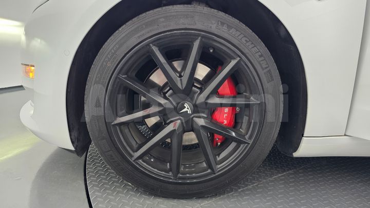 Tesla Model 3 2021 — 5