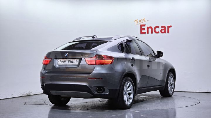 BMW X6 2011 — 2