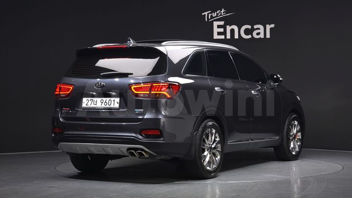 Kia Sorento 2018 — 2