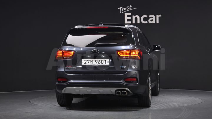Kia Sorento 2018 — 4