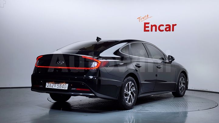 Hyundai Sonata 2022 — 2