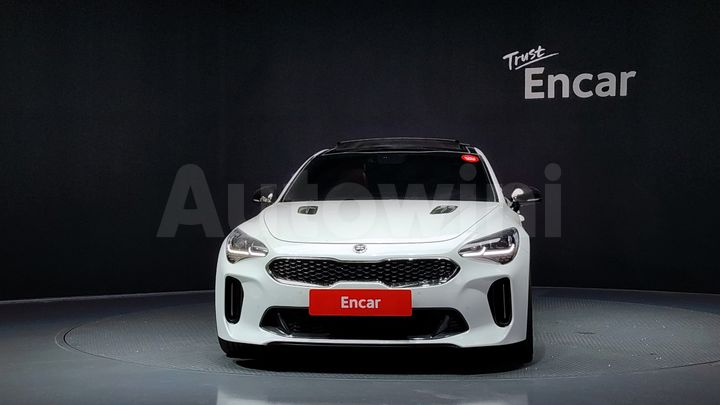Kia Stinger 2018 — 3