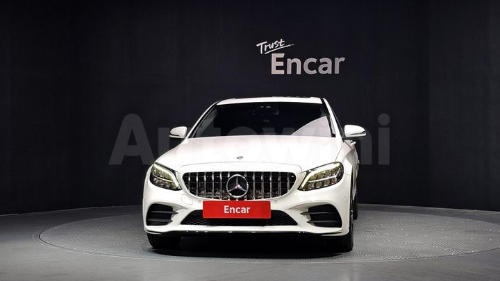 Mercedes-Benz C Class 2019 — 3