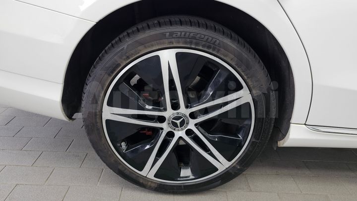 Mercedes-Benz C Class 2019 — 5