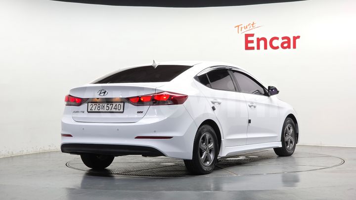 Hyundai Avante 2016 — 2