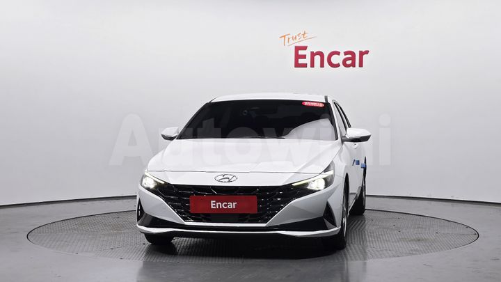 Hyundai Avante 2021 — 3