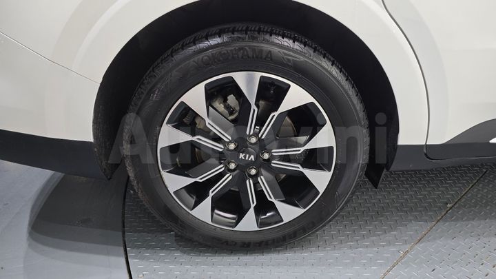 Kia Carnival 2021 — 5