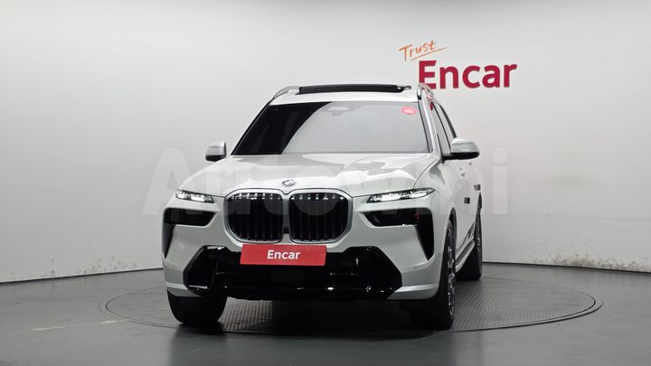 BMW X7 2026 — 3