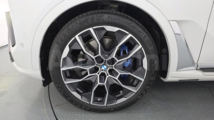 BMW X7 2026 — 5