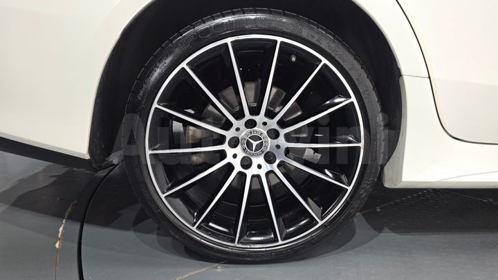 Mercedes Benz CLS Class 2019 — 5