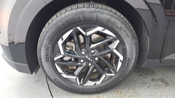 Kia Carnival 2024 — 5