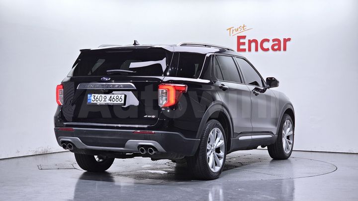 Ford Explorer 2022 — 2