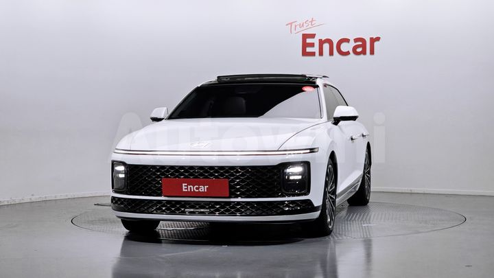 Hyundai Grandeur 2023 — 3