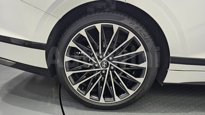 Hyundai Grandeur 2023 — 5