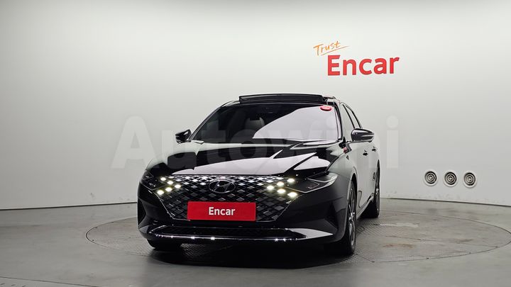 Hyundai Grandeur 2023 — 3
