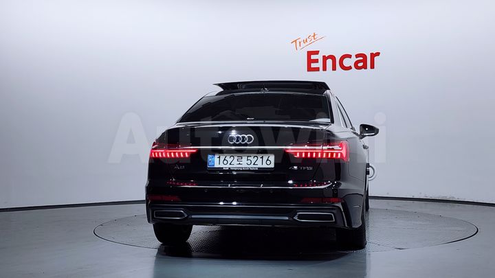 Audi A6 2021 — 4