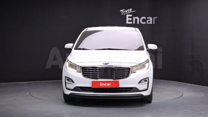 Kia Carnival 2019 — 3