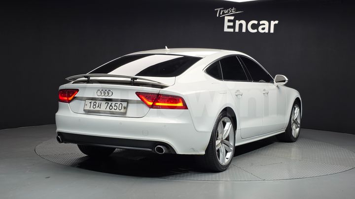 Audi A7 2013 — 2
