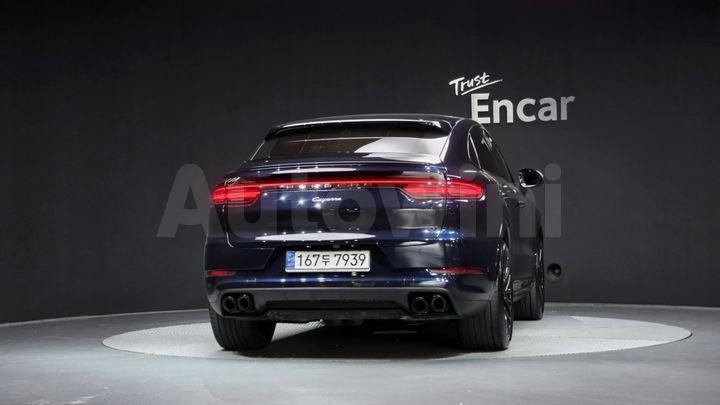 Porsche Cayenne 2021 — 3