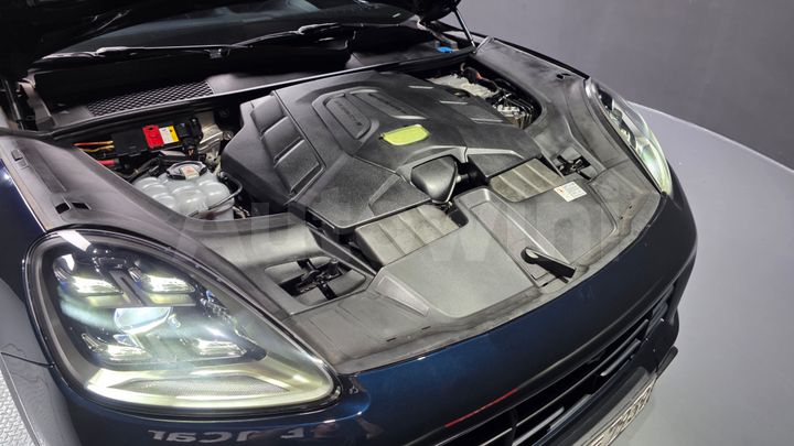 Porsche Cayenne 2021 — 5