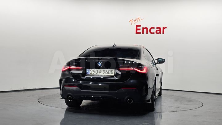 BMW 4 Series 2021 — 4