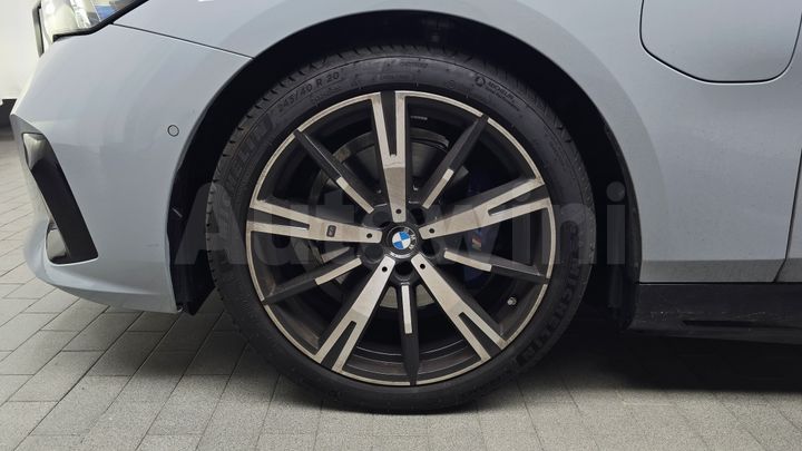BMW 5 Series 2026 — 4