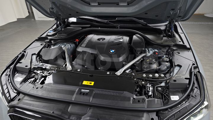 BMW 5 Series 2026 — 5