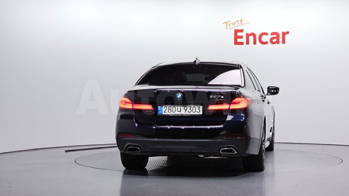 BMW 5 Series 2021 — 4