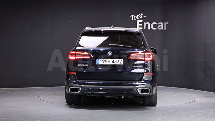 BMW X5 2021 — 4