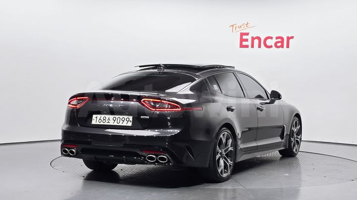Kia Stinger 2018 — 2