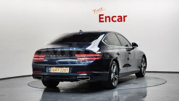 Genesis G80 2022 — 2