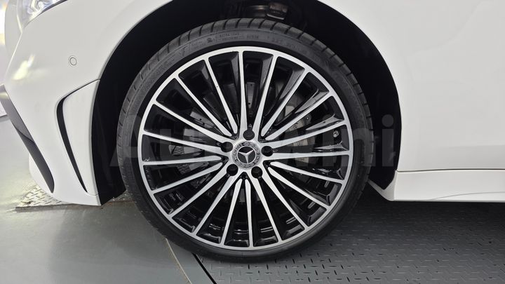 Mercedes Benz CLS Class