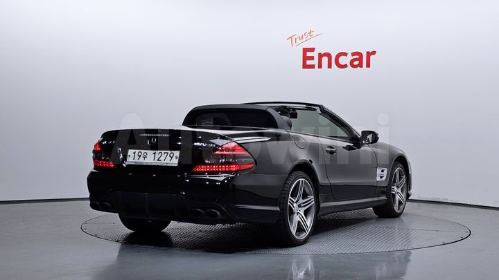 Mercedes-Benz SL Class 2010 — 2