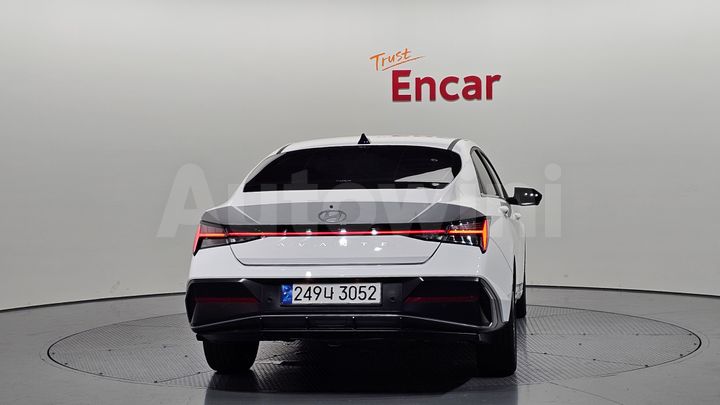 Hyundai Avante 2024 — 4