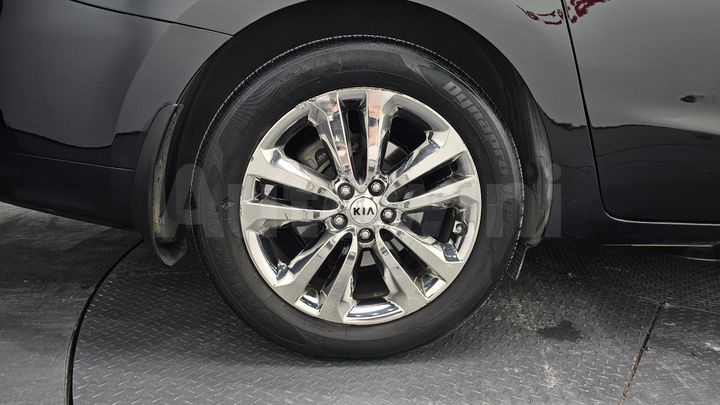 Kia Carnival 2018 — 5