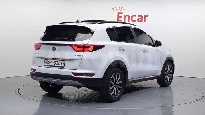 Kia Sportage 2018 — 2