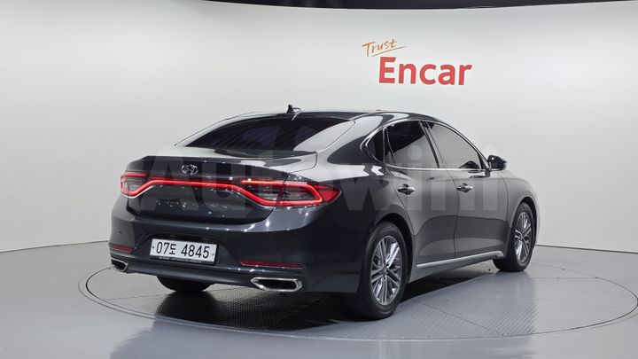 Hyundai Grandeur 2018 — 2