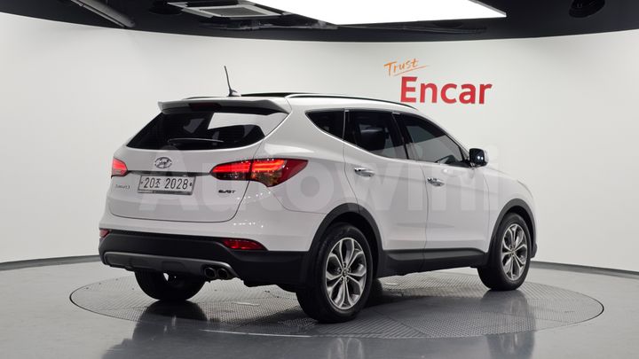 Hyundai SantaFe 2013 — 2