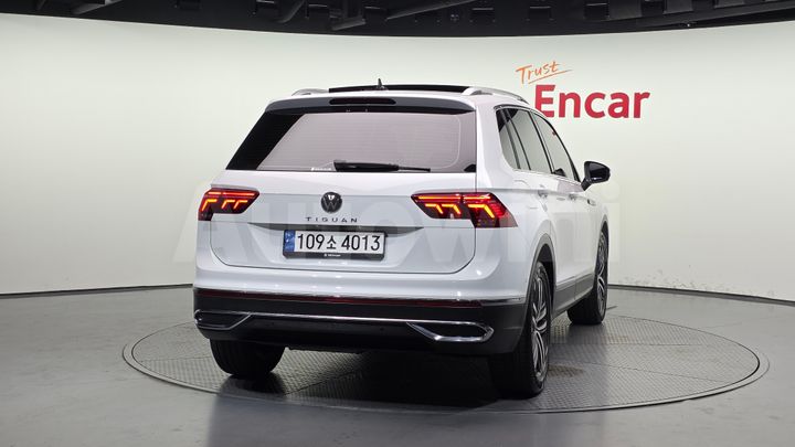 Volkswagen Tiguan 2023 — 4