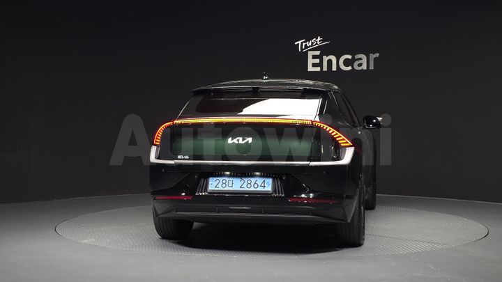 Kia EV6 2022 — 4