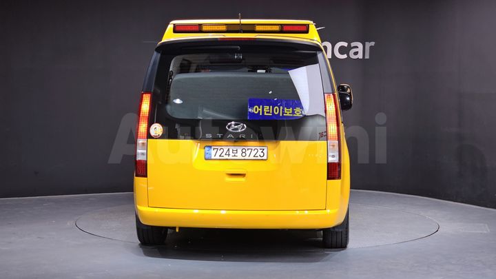 Hyundai Staria 2024 — 4