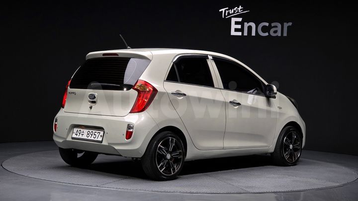 Kia Morning 2015 — 2
