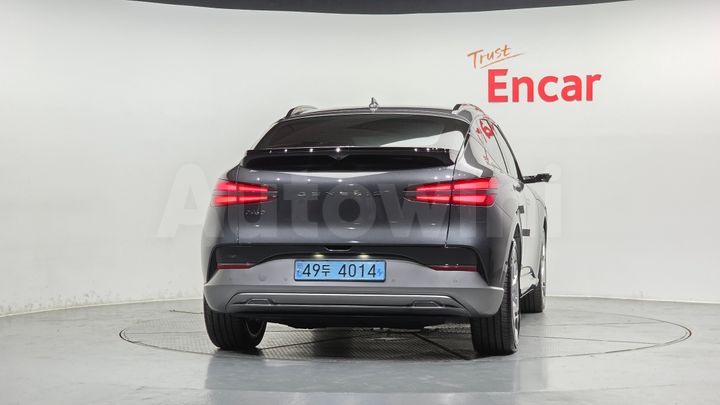 Genesis GV60 2022 — 3