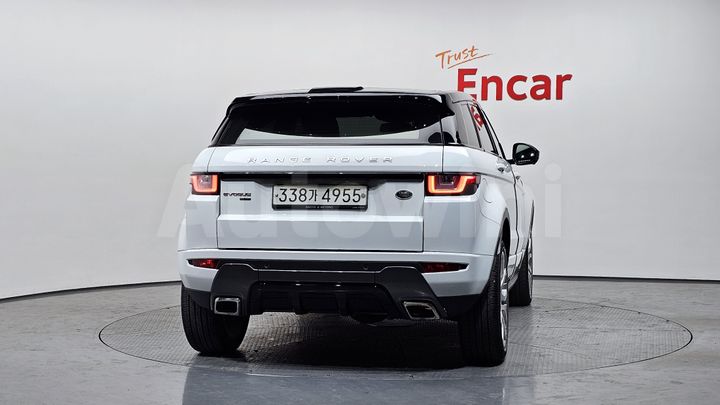 Land Rover Range Rover Evoque 2019 — 3