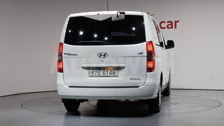 Hyundai Starex 2017 — 3