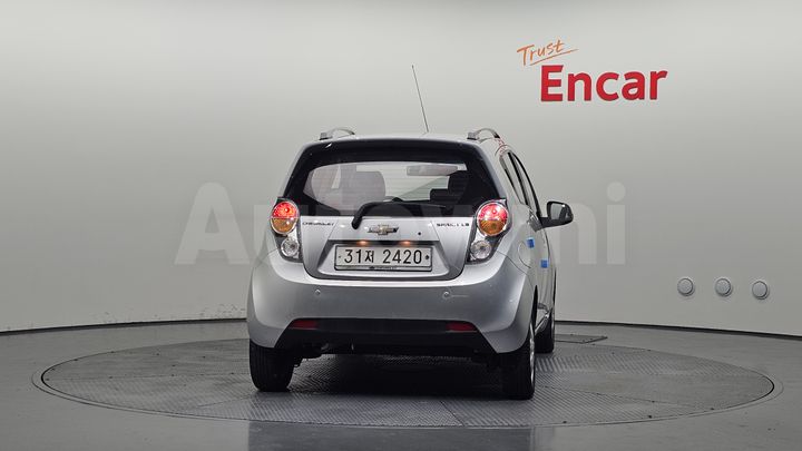 Chevrolet Spark 2012 — 4
